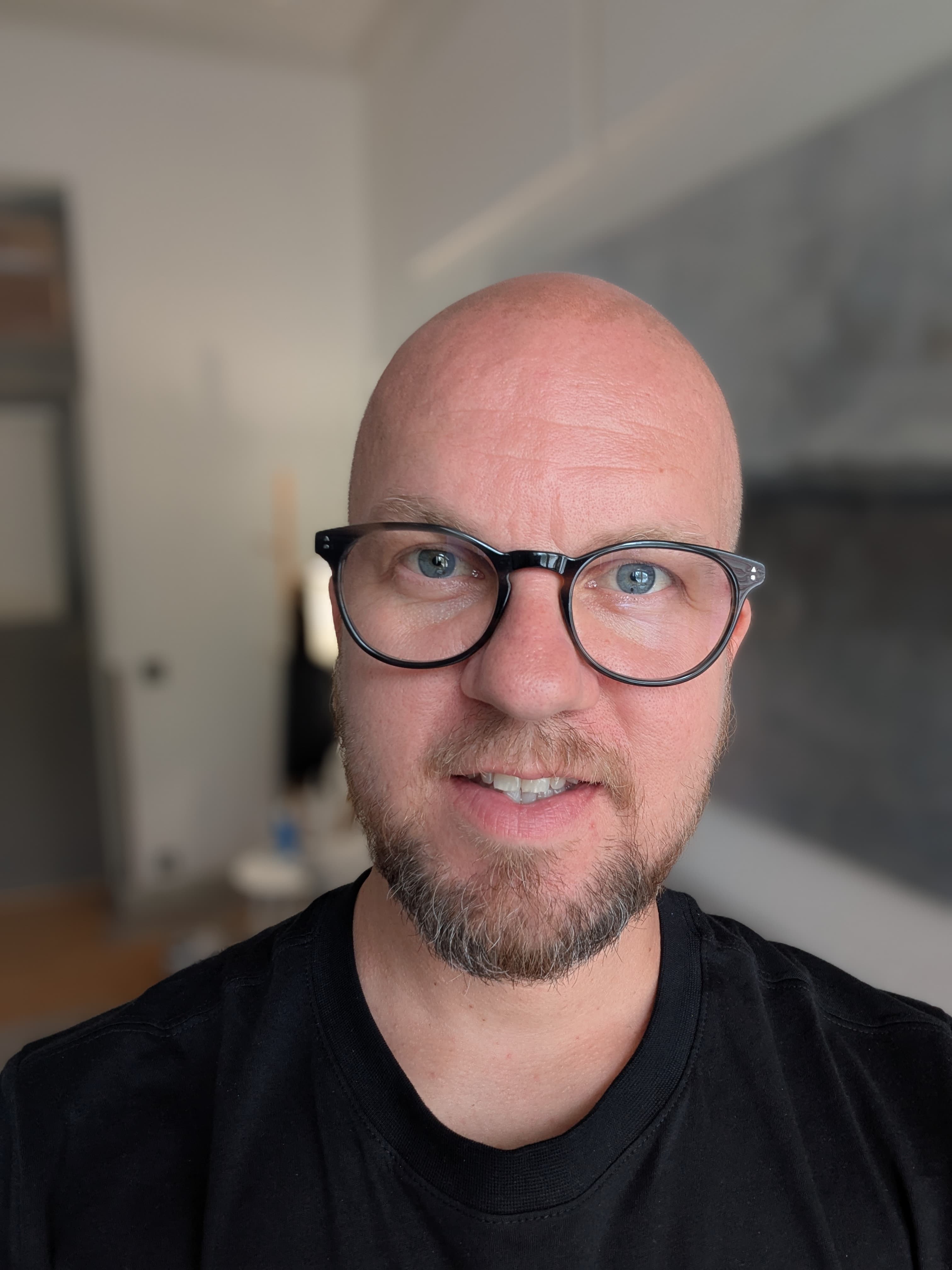 Psykoterapeutti Mikko Ahokas